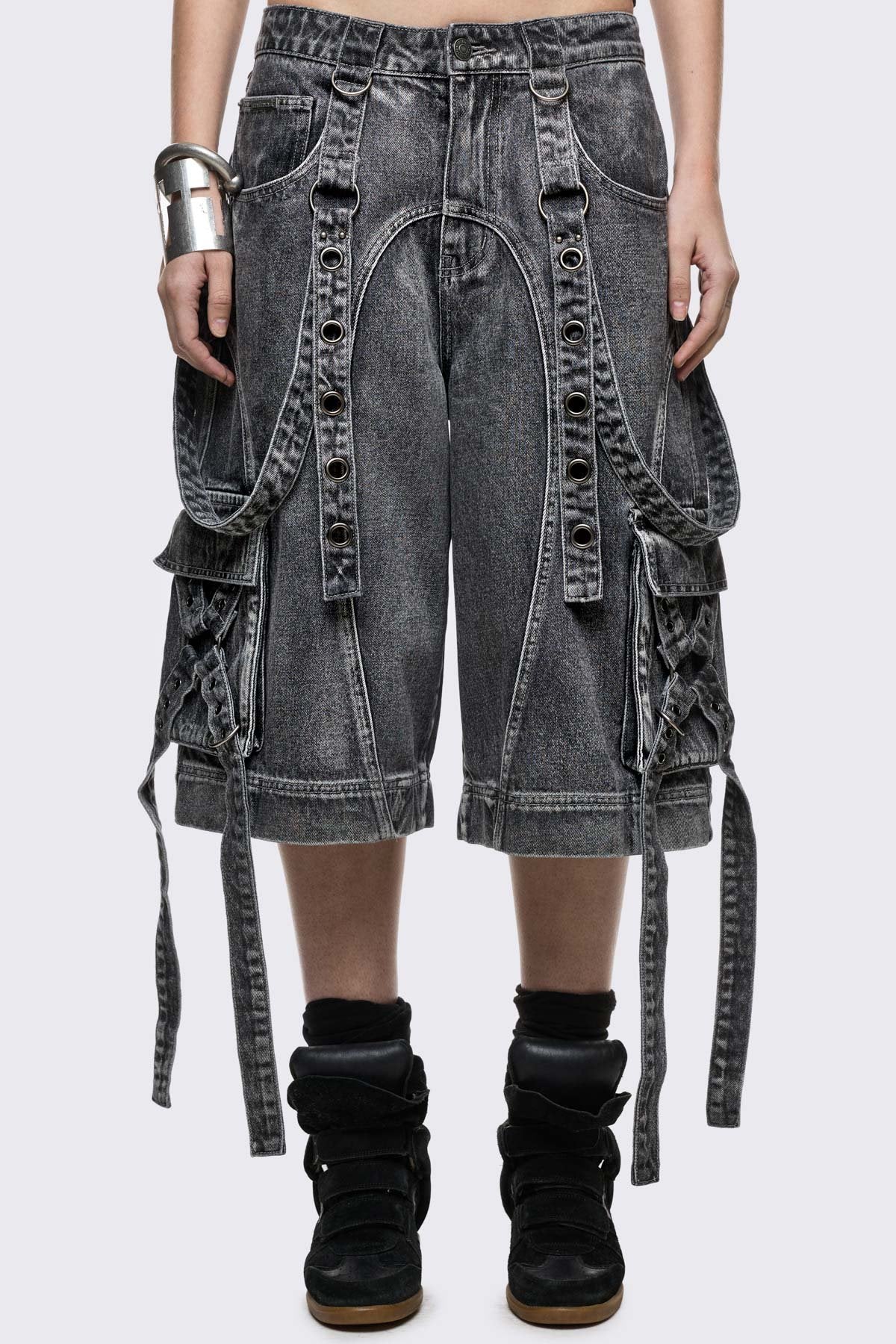 Trek Grey Washed Cargo Jorts | Minga London Popular