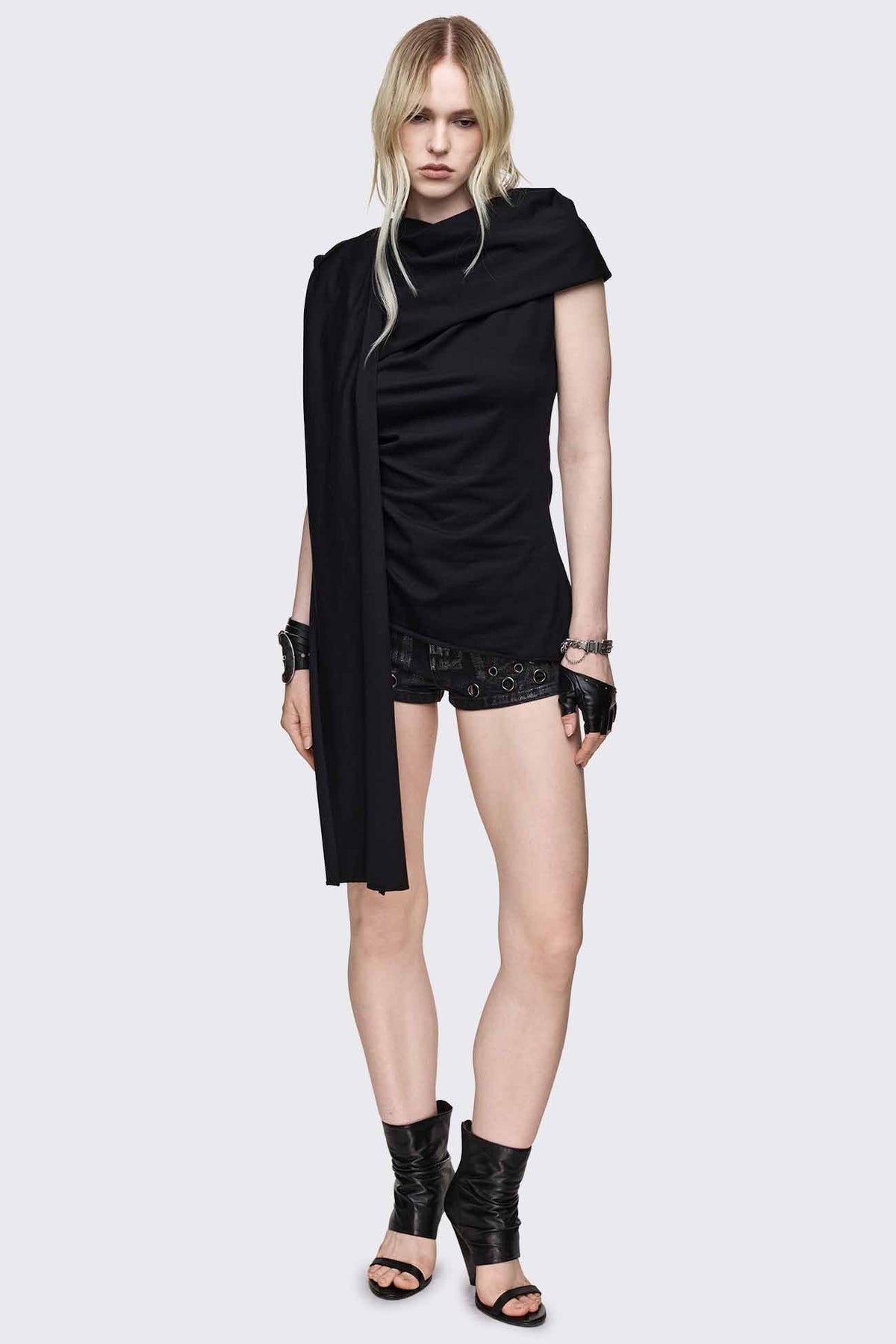 Axis Scarf Top | Minga London Customer Favorite