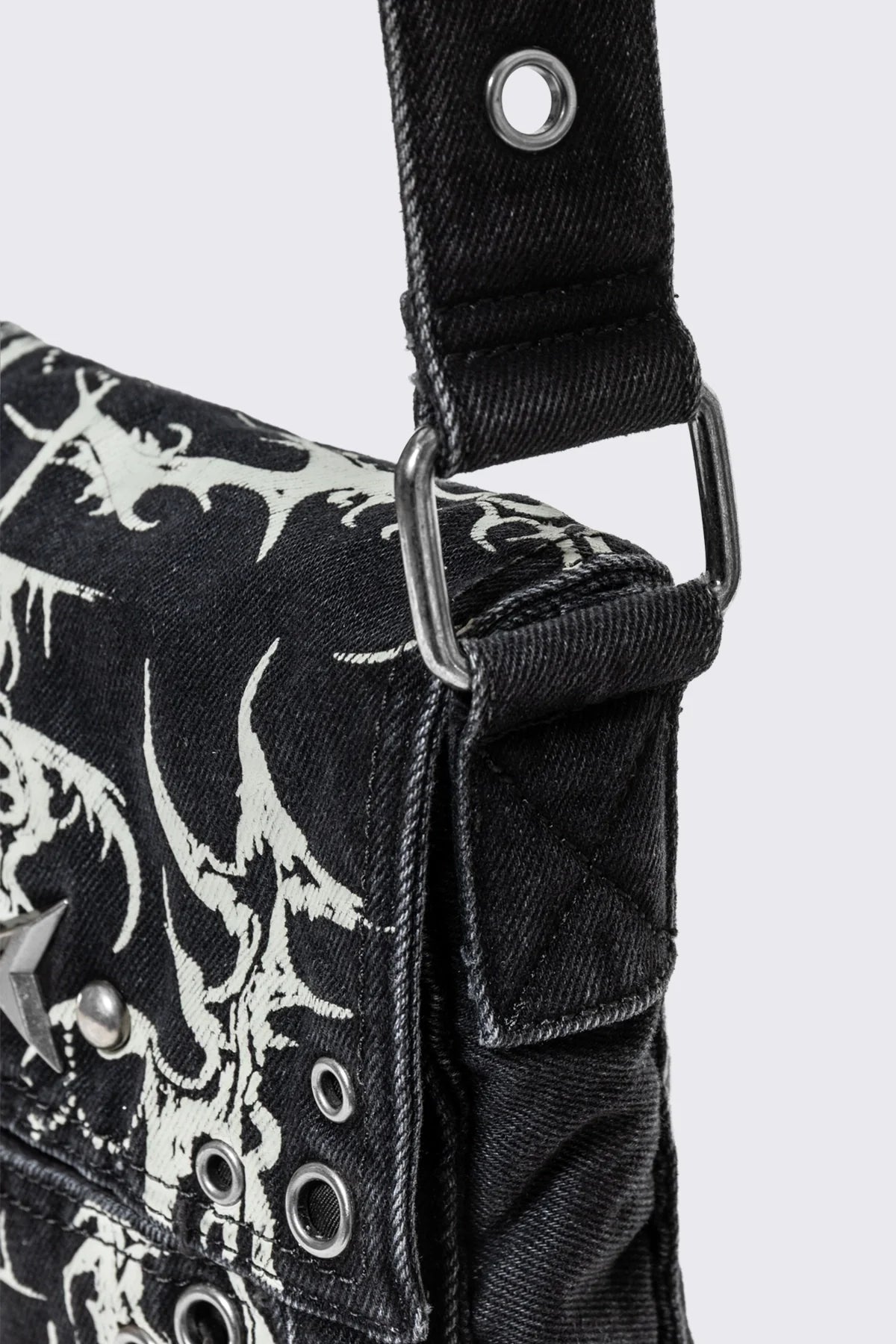 Hexlet Crossbody Bag | Minga London Quality