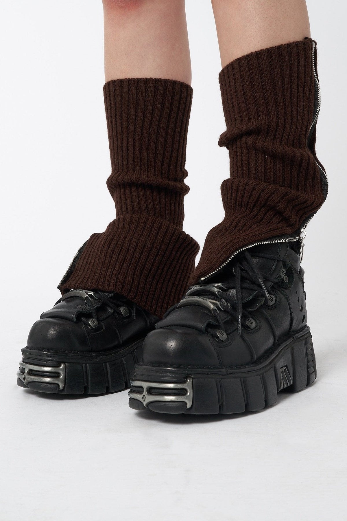 Downtown Brown Zip Up Leg Warmers | Minga London New